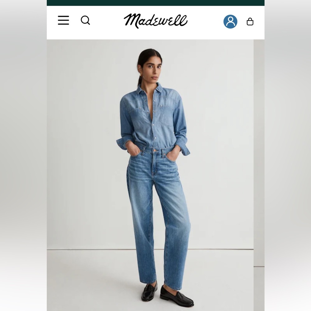 Madewell The Petite Slouchy Boyjean in Rosewell Wash